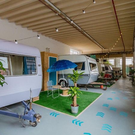 Towed Town Camping Bristol Ngoại thất bức ảnh